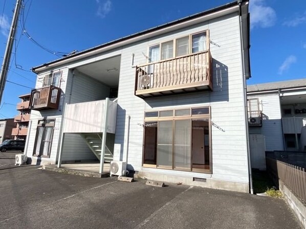 ブロンズバレーAの物件外観写真